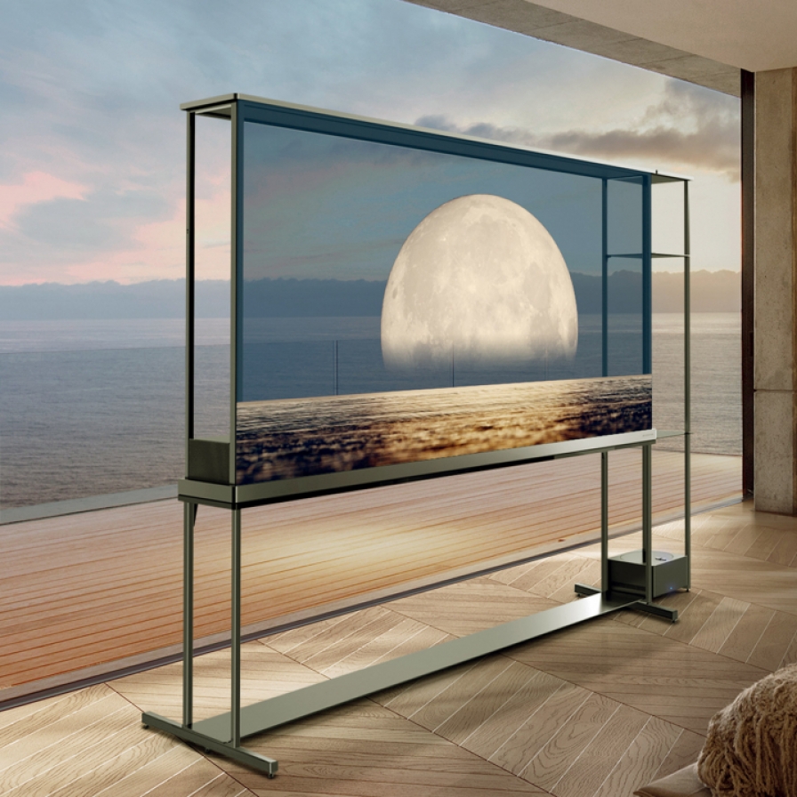 [Photo News] World’s first wireless, transparent TV