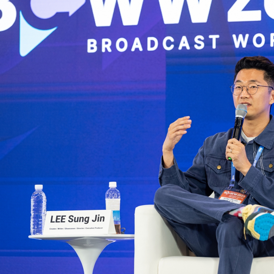 ‘Beef’ creator Lee Sung-jin shares importance of being yourself at BCWW 2023