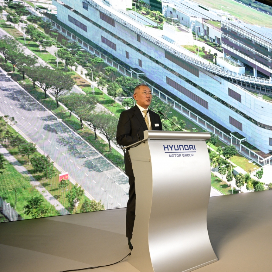 Hyundai opens innovation center in Singapore