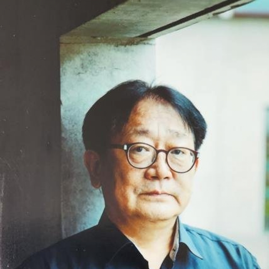 Film director Park Kwang-su appointed as new chairman of BIFF