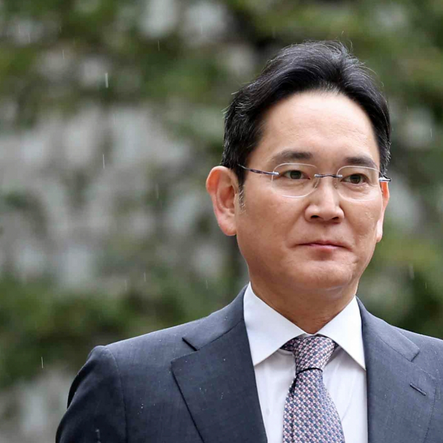Anticipation grows over Samsung chief's next move