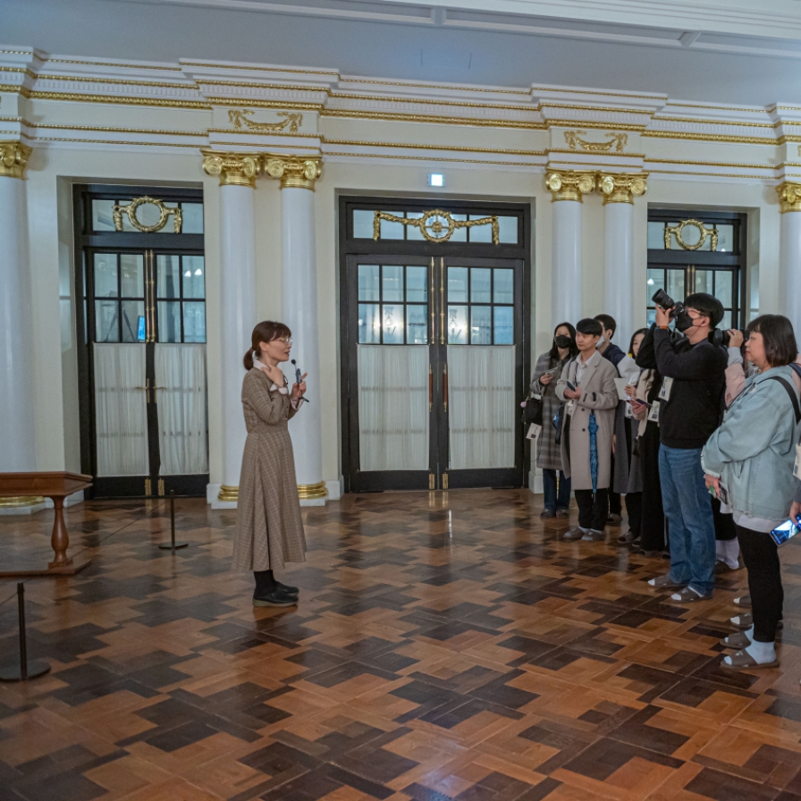 Foreign national-only Deoksugung tours with musical performances to launch May