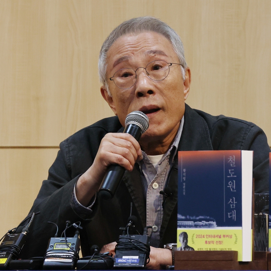 [Herald Interview] International Booker-shortlisted Hwang Sok-yong says literary journey continues