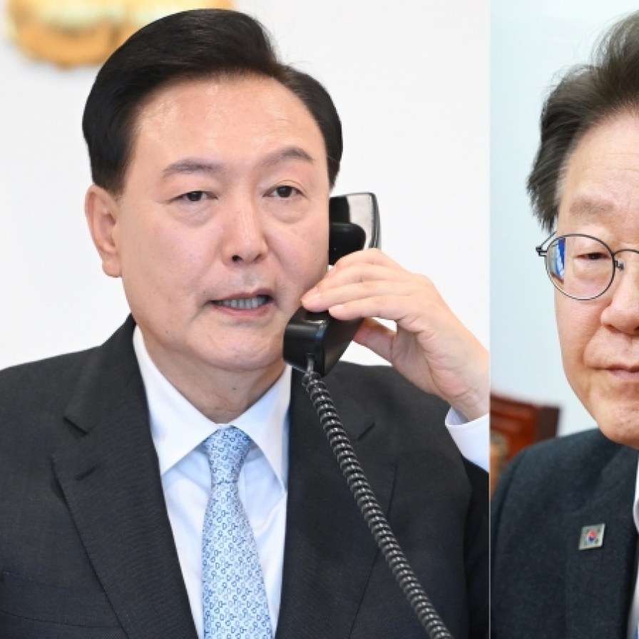 Yoon offers first one-on-one meeting with opposition leader next week