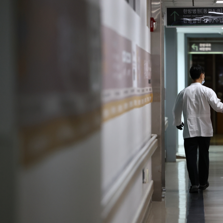 Hospitals in financial crisis amid prolonging medical feud