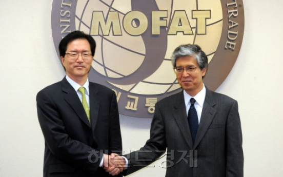 Korea, Japan open working-level FTA talks