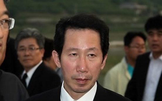 Ex-dissident and minister Kim Geun-tae dies at 64