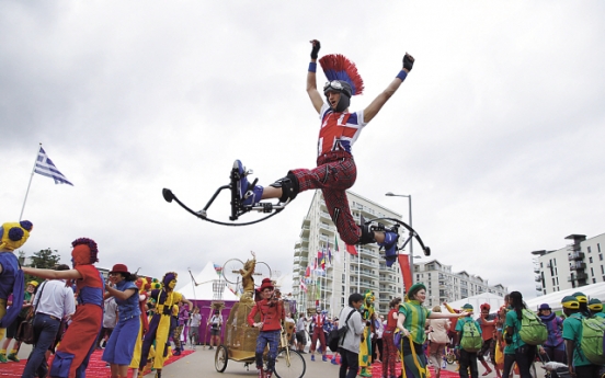 See the other side of London during Olympics