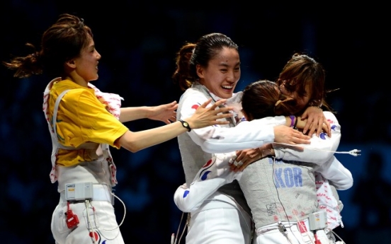 S. Korean women grab bronze in foil fencing team event