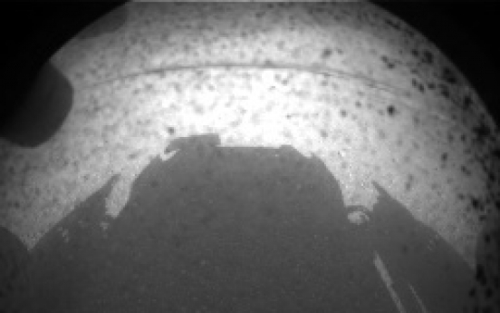 NASA rover lands on Mars after plummet