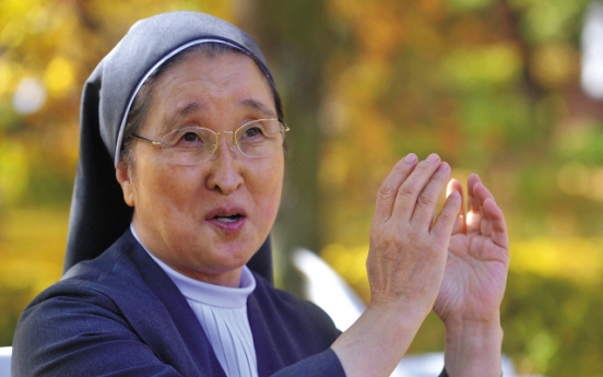 Nun cares for terminally ill