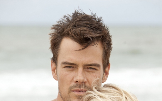 Josh Duhamel settles into a beach-book tempo for ‘Safe Haven’