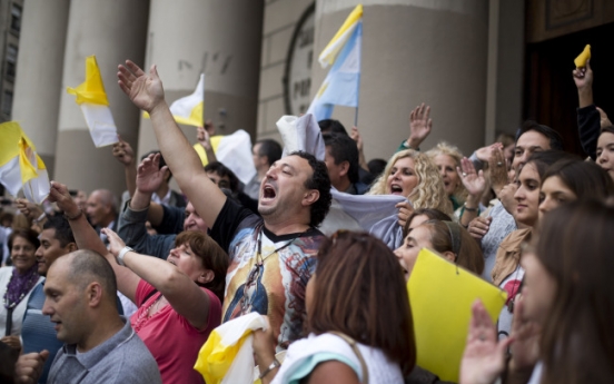 Catholics overjoyed at 1st Latin American pope