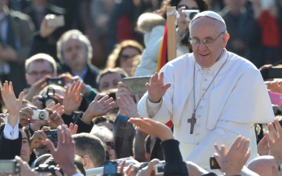 Pope Francis greets crowds at inauguration