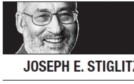 [Joseph E. Stiglitz] Abenomics promises to rejuvenate Japan economy