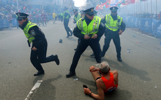 The 78-year-old runner behind the Boston photo