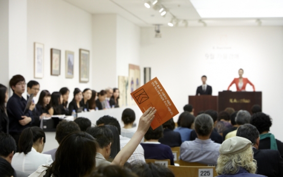 Corporate buying needed to boost art market in Korea