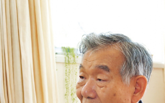 Youn Myeung-ro: 50 years of life in art