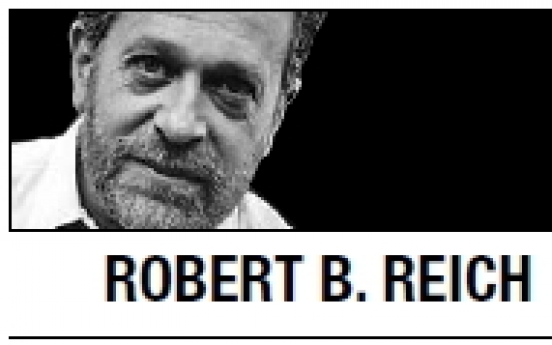 [Robert Reich] Hollowing out of government