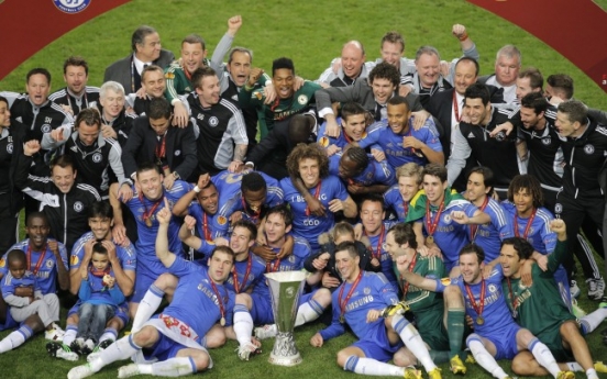 Chelsea clinch late Europa glory