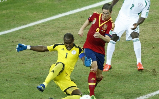 Spain, Uruguay reach Confed Cup semi-finals