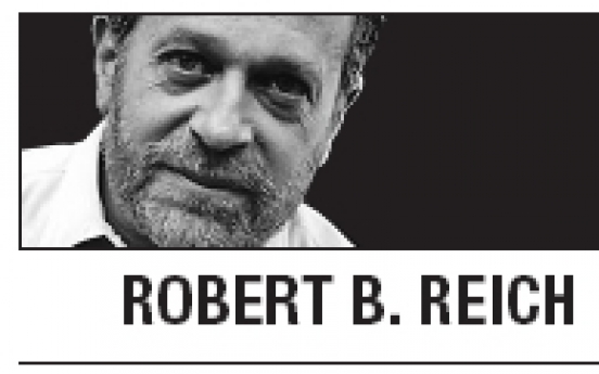 [Robert Reich] Why no ruckus about economy?