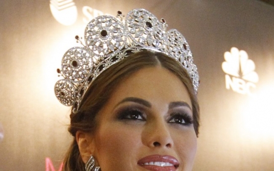 Venezuelan crowned Miss Universe in Moscow ceremony