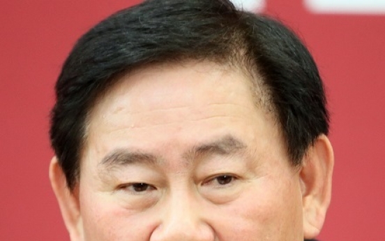 Park reshuffles Cabinet