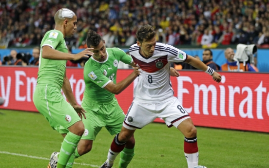 [World Cup] Germany survives Algeria 2-1 in extra time