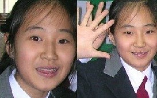 Korean female idol members' teenager photos