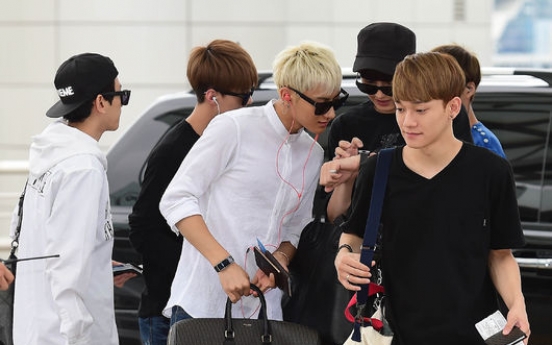 EXO leaves for China in casual look