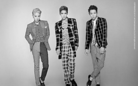 JYJ BACK SEAT, 각종 음원차트 1위 점령