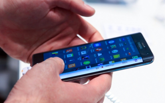 Galaxy S6 will be ‘dual edged’: analyst