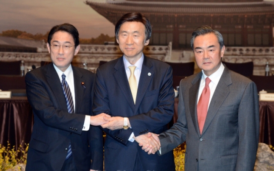 Japan, U.S. welcome trilateral summit plan