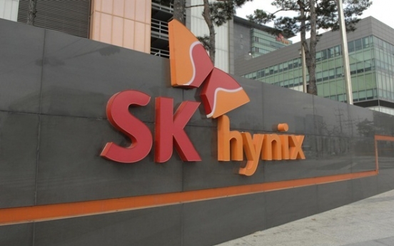 SK hynix ranks No. 3 in global chip sector