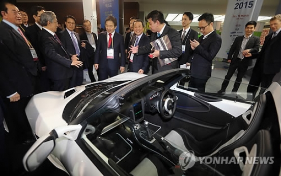 (EV Expo) Carmakers showcase green tech at EV expo