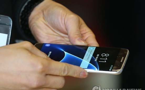 Samsung braces for patent war