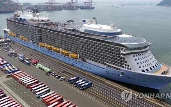 Foreign cruise tourists nearly double in H1