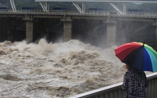 Heavy monsoon rain pounds capital, central area