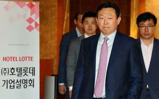 Shin Dong-bin’s closest aide to be grilled in corruption probe