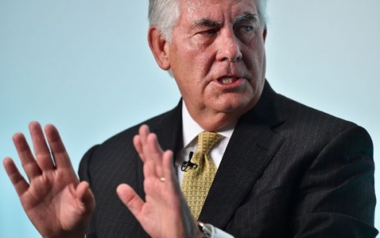 Trump picks ExxonMobil chief Rex Tillerson as top diplomat