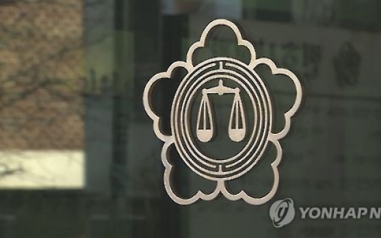 Korean lawyers face widening pay gap