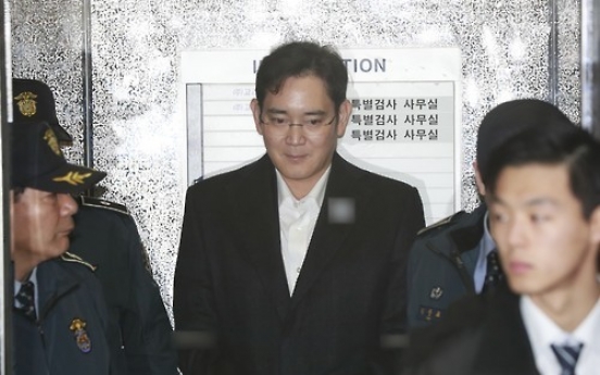 Samsung vows normal operation despite arrest