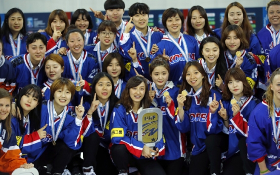 Korean hockey players rejoice over world title, want to keep improving