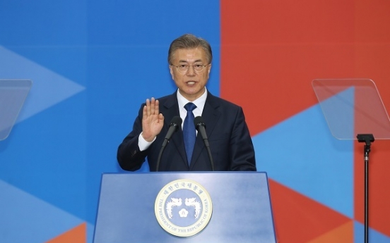 Moon Jae-in calls for unity, vows THAAD talks with US, China