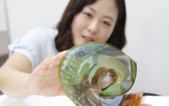 LG Display develops world’s largest flexible, transparent display