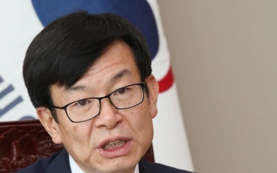 Google, Facebook pressured for transparency in Korea