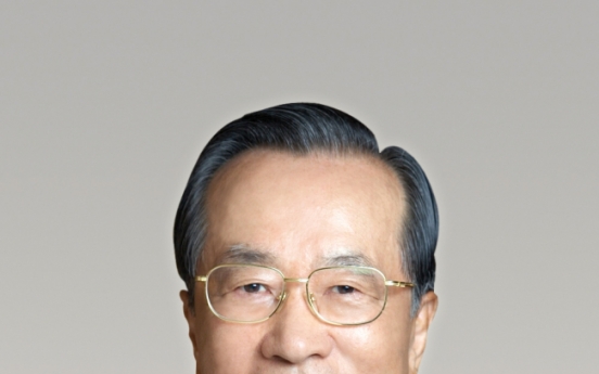 Dongwon Group chairman receives honorary degree from GIST