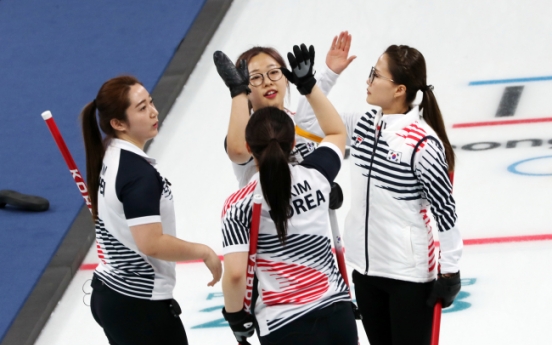 [PyeongChang 2018] 'Garlic girls' on track for first-ever semifinals in curling