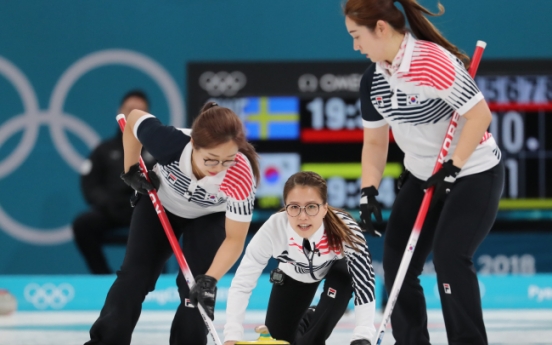 [PyeongChang 2018] 'Garlic Girls' sweep Korea with curling sensation